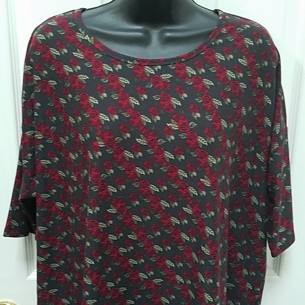 LuLaRoe Irma top